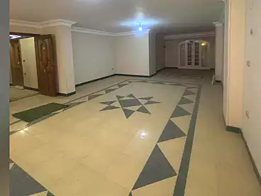 شقق للبيع في شارع محمود خاطر، حلوان، 186 متر