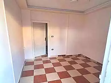 Apartments For sale in Mowafi St, Bahray El Anfoshy, 75 sqm