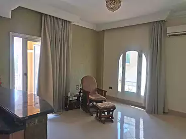 فلل للبيع في كمبوند نيو ميريلاند - حسن رشدان، كمبوند بالتجمع الخامس، 600 متر