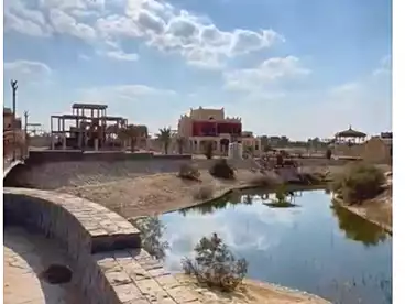 في منطقة ال 257 فدان، مدينة سفنكس الجديدة، 300 متر