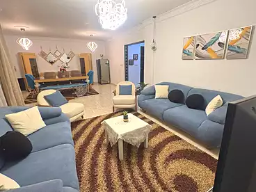 عقارات للإيجار في شارع طلعت مصطفي، المرحله الخامسه، 160 متر