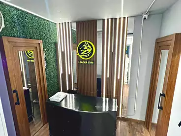 Full Floor For sale in Gamal Abdel Nasser St., Miami, 150 sqm