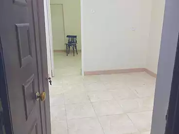 في أول فيصل، فيصل، 60 متر