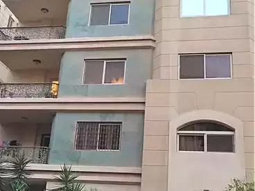 Apartments For sale in Morabaa El Wozaraa, Sheraton, 180 sqm