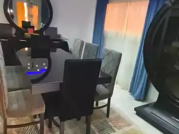 شقق للبيع في شارع كورنيش النيل، حدائق حلوان، 180 متر