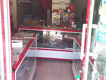 Commercial For sale in Neighbourhood 21, 15th of May, 35 sqm