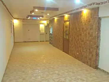 Apartments For sale in Rael St., Manshiet Ain Helwan, 215 sqm