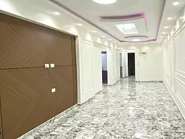 عقارات للبيع في شارع القاعدة، البيطاش، 130 متر