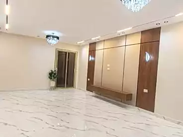 شقق للبيع في اللبيني، الهرم، 165 متر
