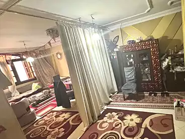 شقق للبيع في شارع المجزر الالي، اللبيني، 140 متر
