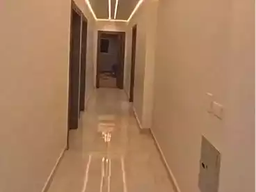 عقارات للبيع في الحي الثالث شرق - حي ماربيلا، مدينة الشروق، 240 متر