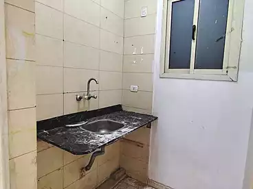 إداري للإيجار في اللبيني، الهرم، 85 متر