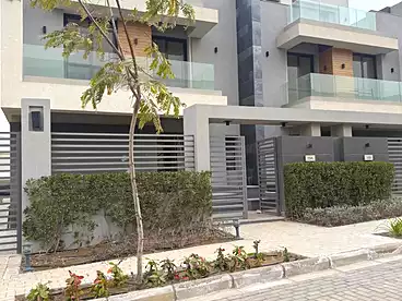 Villas For sale in Cluster 1 - Hyde Park Compound, Hyde Park Compound, 290 sqm