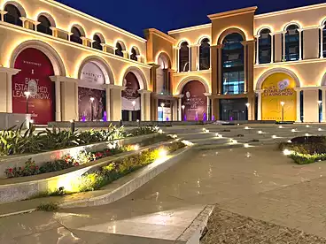 Offices For rent in Mohammed Naguib Axis, New Cairo - 5th Settlement, 440 sqm