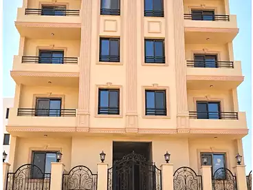 شقق للبيع في جنوب طريق السويس - الحي التكميلي، بيت الوطن، 160 متر