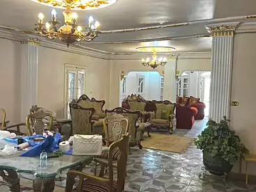 روف للبيع في شارع الملك فيصل، فيصل، 550 متر