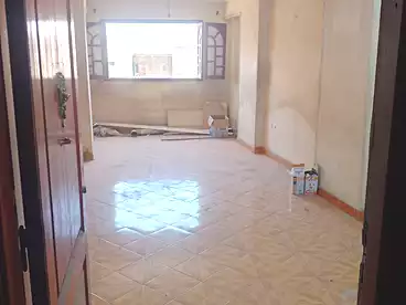 Apartments For sale in El-Khashab Canal, Hadayek Helwan, 120 sqm