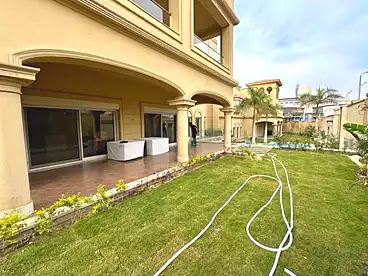 Properties For rent in El Sheikh El Maraghi St., El Choueifat, 500 sqm