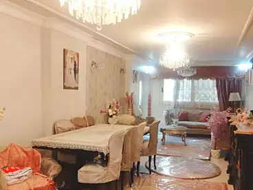 عقارات للبيع في محرم بك، الاسكندرية، 160 متر