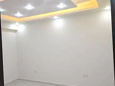 Roof For sale in Bianchi, El Bitash, 250 sqm