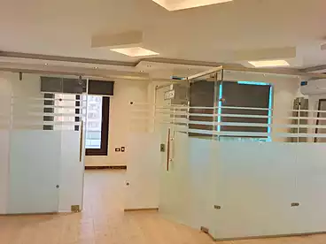 مكاتب للإيجار في شارع كارفور الرئيسي، زهراء المعادي، 250 متر