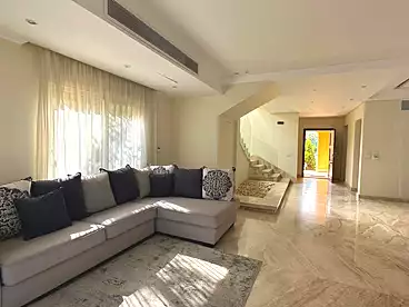 Villas For rent in Stone Park Compound - Roaya, Compounds in New Cairo, 240 sqm
