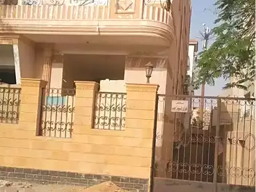 شقق للبيع في الحي الأول شرق - حي الأندلس، مدينة الشروق، 375 متر