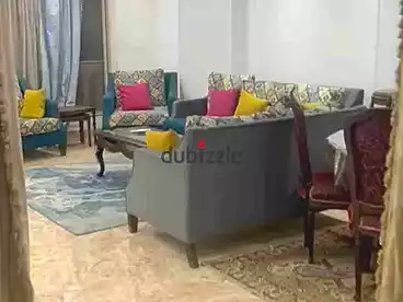 عقارات للإيجار في شارع كورنيش المعادي، المعادي، 125 متر