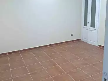 Garden Villa For sale in El Kilo 21, Al Agamy, 340 sqm