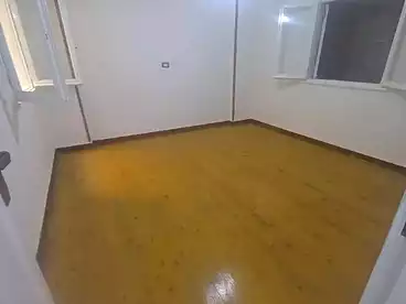 Apartments For rent in Gamal Abdel Nasser St., El Mandara, 135 sqm