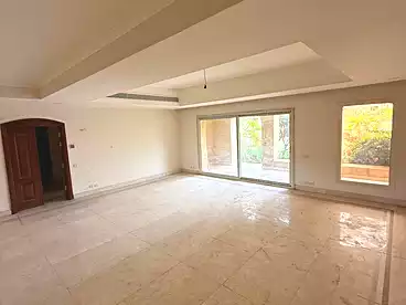 فلل للبيع في شارع 1، الحي الاول، 1800 متر