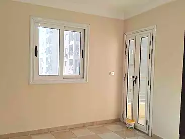 Apartments For sale in Khaled Ibn El Walid St., Sidi Beshr Bahri, 100 sqm