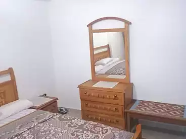 شقق للبيع في شارع الاربعين، بيانكي، 100 متر