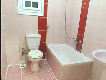 Apartments For sale in Shatee El Nakheel, Al Agamy, 90 sqm