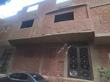مباني للبيع في شارع العشرين، حدائق حلوان، 130 متر