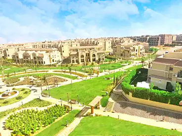 شقق للبيع في كمبوند معادى فيو - المعادي للتنمية والتعمير، كمبوند بمدينة الشروق، 230 متر
