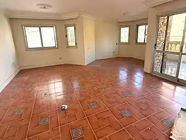 Apartments For sale in Street 9, Al Hadaba Al Olya, 180 sqm