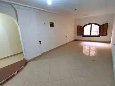 شقق للإيجار في شارع عمرو بن العاص، المطبعة، 150 متر