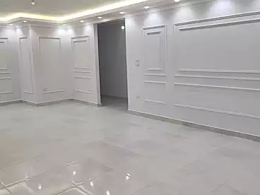 روف للإيجار في شارع زيد بن حارثه، جنوب الاكاديميه (أ)، 200 متر