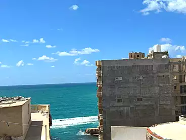 عقارات للبيع في شارع طريق الجيش، ميامي، 175 متر
