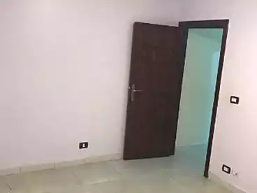 عقارات للإيجار في شارع صلاح ذهني، كامب شيزار، 155 متر