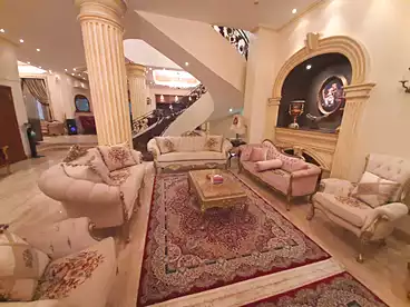 For sale in Gazbia Sirry St., El Choueifat, 600 sqm
