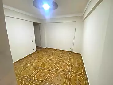 Apartment with Garden For sale in El Bitash, Al Agamy, 180 sqm