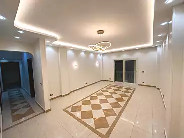 Apartments For rent in 90th: Front AUC, 90th Street, 145 sqm
