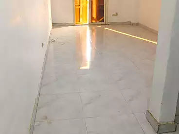 شقق للإيجار في الحي الثامن، العبور، 102 متر