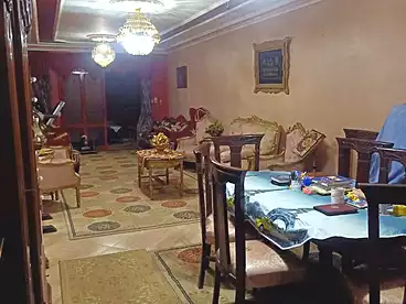 Apartments For sale in Mostafa Safwat St., Helwan El Sharkeya, 200 sqm