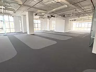 Properties For rent in Northern 90th St., 90th Street, 325 sqm