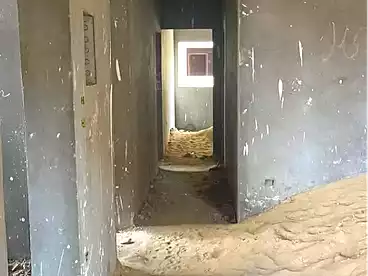 مباني للبيع في المجاورة الثالثة، حي البنفسج - الحي السادس، 209 متر