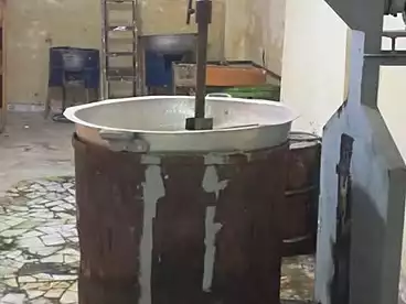 Factory For rent in Khair Allah St., Al Agamy, 100 sqm