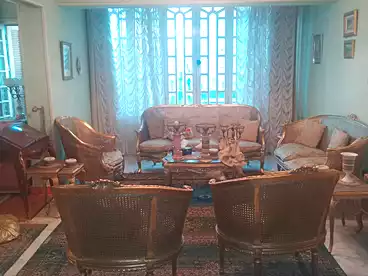 للبيع في شارع سيد زكريا، شيراتون، 150 متر